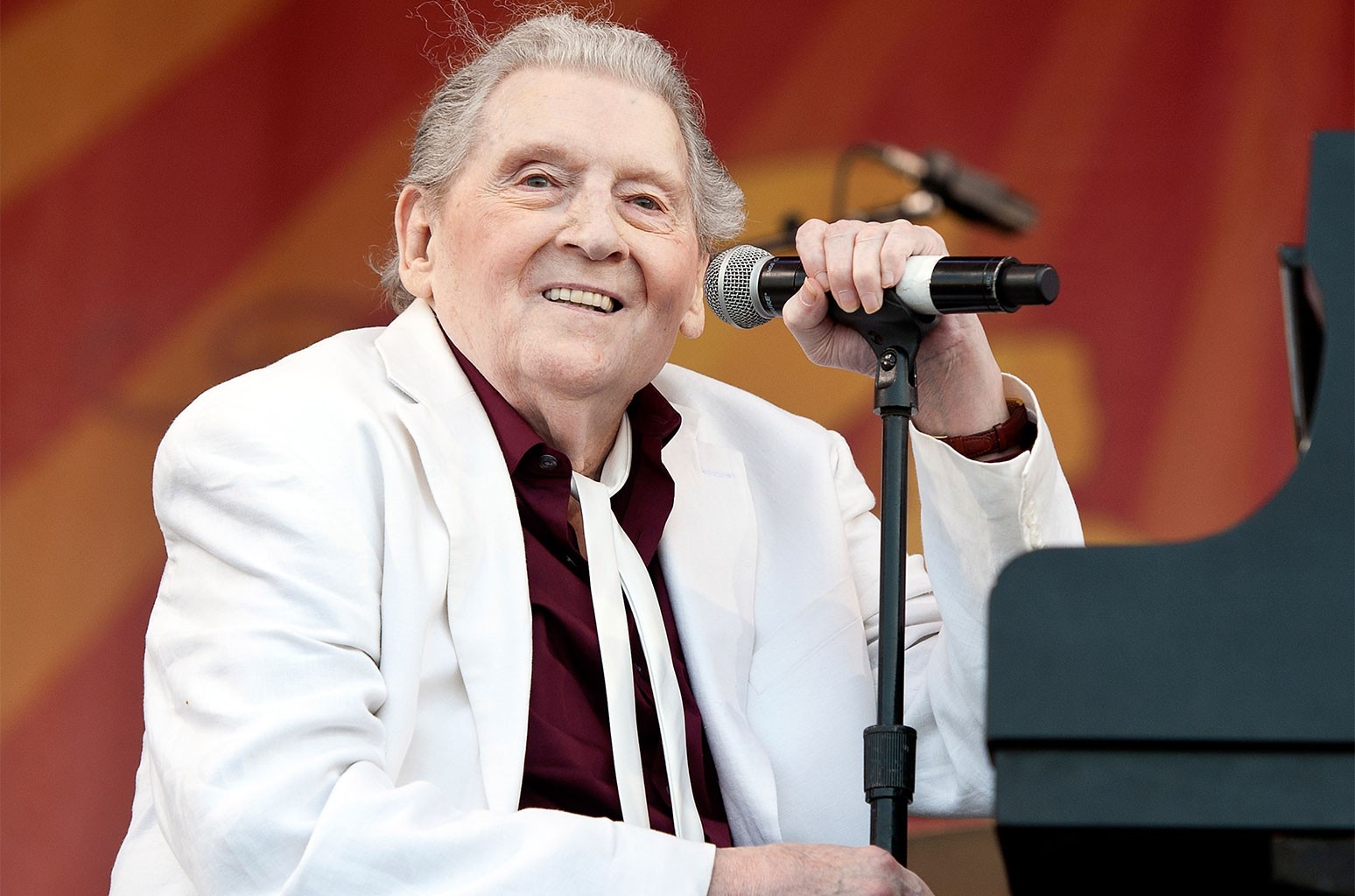 Jerry Lee Lewis Biography: The Life of a Legendary American Musician
